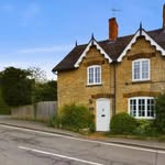 Holly Cottage - @hollycottage8 - Instagram