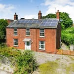 Holly Cottage - @hollycottagerenovation - Instagram