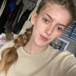 Holly Couch - @holly.spam11 - Instagram