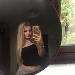 hols - @hollycouchxx - Instagram