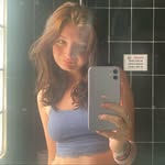 holly - @hollycrampton_ - Instagram