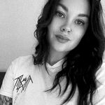 Holly Jade Cronin - @hollyjadecronin - Instagram