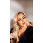 𝐻𝑜𝓁𝓁𝓎 𝒞𝓊𝓈𝒶𝒸𝓀 - @holly_cusack - Instagram