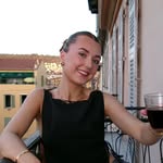 holl - @holly.davidson - Instagram