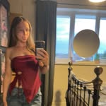 Holly Davidson - @h_davidson_24 - Instagram