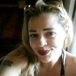 Holly Dees - @hollydees - Instagram