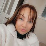 Holly Dickens - @holly.dickenss - Instagram