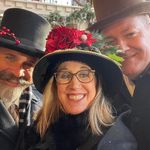 @holly_dickens_festival - Instagram
