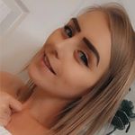 Holly - @holly.dossantos - Instagram