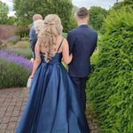Holly Drury - @hollydrury1 - Instagram
