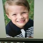 Holly Farris - @holly.farris.9 - Instagram