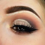 Holly Fielder - @hollyfieldermua - Instagram