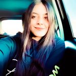 𝗛𝗢𝗟𝗟𝗬 𝗙𝗜𝗘𝗟𝗗𝗦 - @sweetgirlwz - Instagram