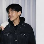 Vann ReangseyMony Phitivong - @hollyfinesh.t - Instagram