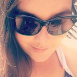 Holly - @hollyflood - Instagram