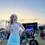 Holly Frame - Facebook