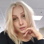 Holly Garrison - @mugworrywort - Instagram