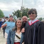 Holly Taylor Gosnell - @mama2wesandbig - Instagram