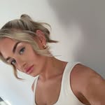 @holly.harrellx - Instagram