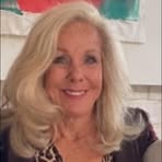 Holly Hedlund - Facebook