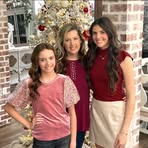 Holly Hyatt - Facebook