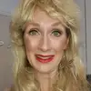 Holly Janowski - @hollyjcomedy - TikTok