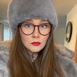 Holly Kendrick - @hollydollydora7 - Instagram