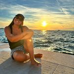HOLLY KIRKHAM - @holly_kirkham - Instagram