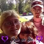 Holly Kulp - @dadnickmom - Instagram