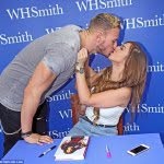 Holly And Kyle - @hollyandkylegshore - Instagram