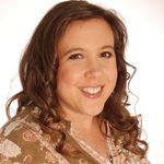 Holly Layman - @hkvlaymanwriter - Instagram