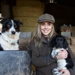 Hols - @hollylockley - Instagram