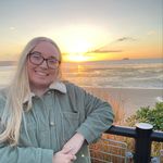 Holly Mansfield - @sunsetsofweston - Instagram