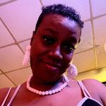 Holly Marks - @hollymarks51 - Instagram