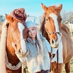 Holly Manson - Facebook