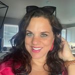 Holly McCall - @holly_days - Instagram