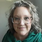 Holly McClain - @diva_hen - Instagram