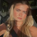 Holly McGill - @hollymcgillxx - Instagram