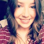 Holly Meeks - @jolly_holly22 - Instagram