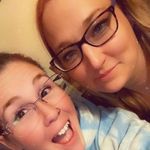 Holly Meier - @luvpink2118 - Instagram