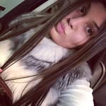 Holly Mongel - @hollymongel - Instagram