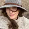 Holly - @hollymoodydigital - TikTok