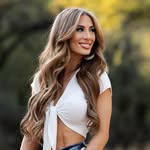 Holly Moretti - @hollymoretti - Instagram