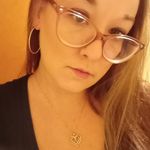Holly Morin - @hollz_8689 - Instagram