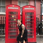 Holly Moses - @versosdeholly - Instagram