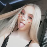 @hollymunn___x - Instagram