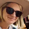 holly.munro - @holly.munro - TikTok