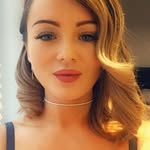 Holly O'Brien - @evangeline.30 - Instagram