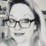Holly Passmore - @mummyistired - Instagram