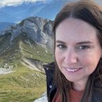 Holly Peavy - @peavatron - Instagram